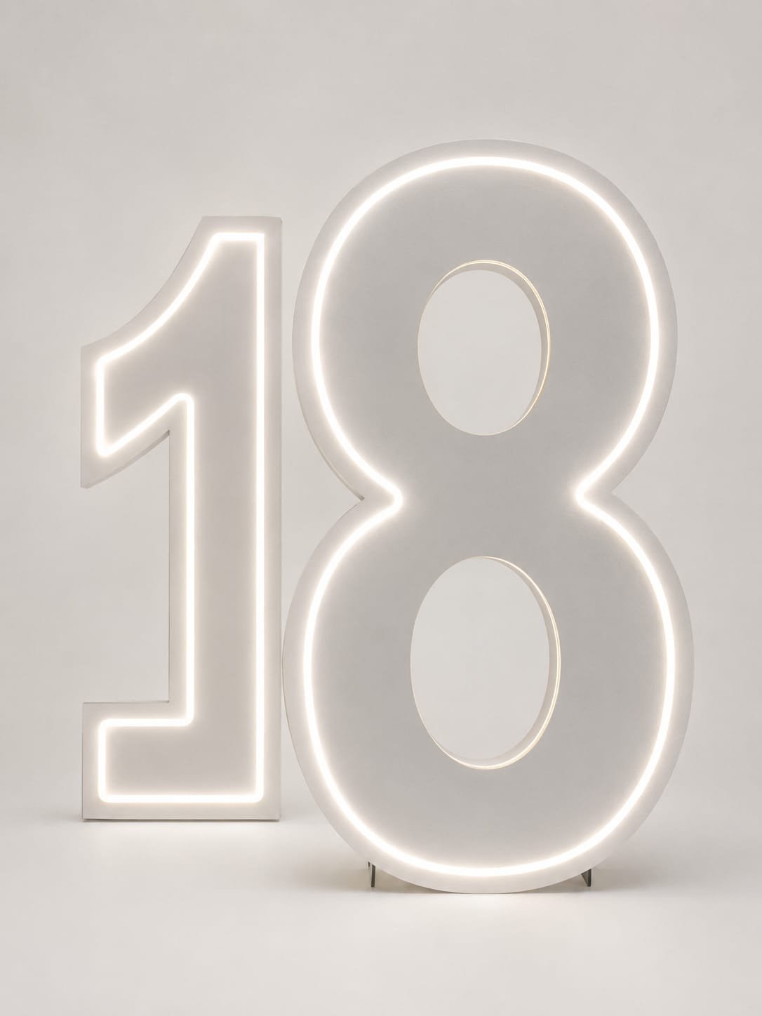 Cifre luminoase LED 80cm numarul 18