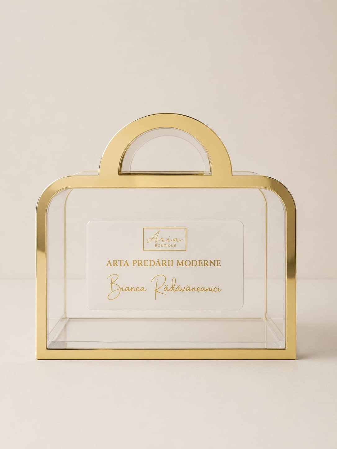 Geantă cadou acrilică transparentă cu mâner auriu personalizată