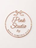 Siglă personalizată rotundă rose gold cu litere aplicate